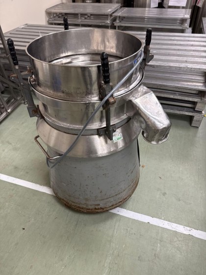 Russell Finex Sieve Pic 01